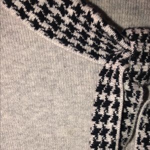 adorable kim rodgers signature top